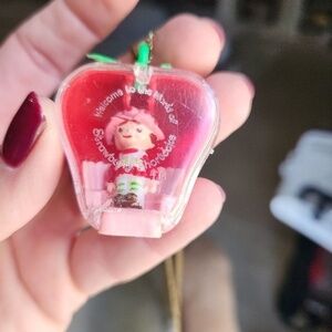 Vintage‎ Strawberry Shortcake Berry Locket Charm Clear Red Miniature Collectible